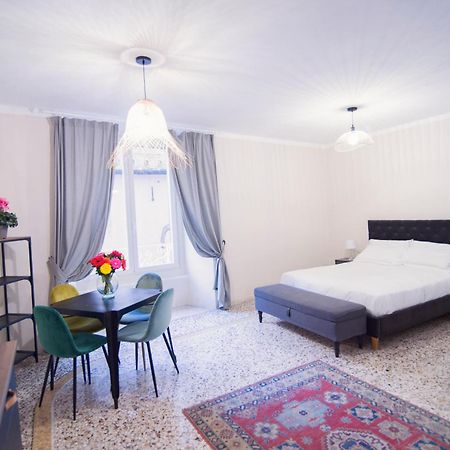 La Piazzetta Rooms & Apartments Janov Exteriér fotografie