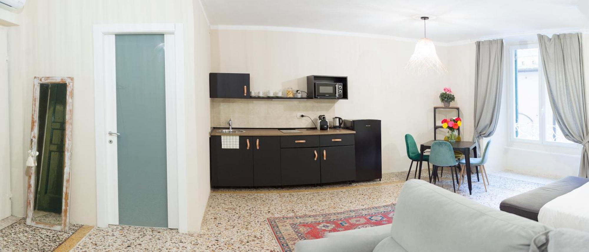 La Piazzetta Rooms & Apartments Janov Exteriér fotografie