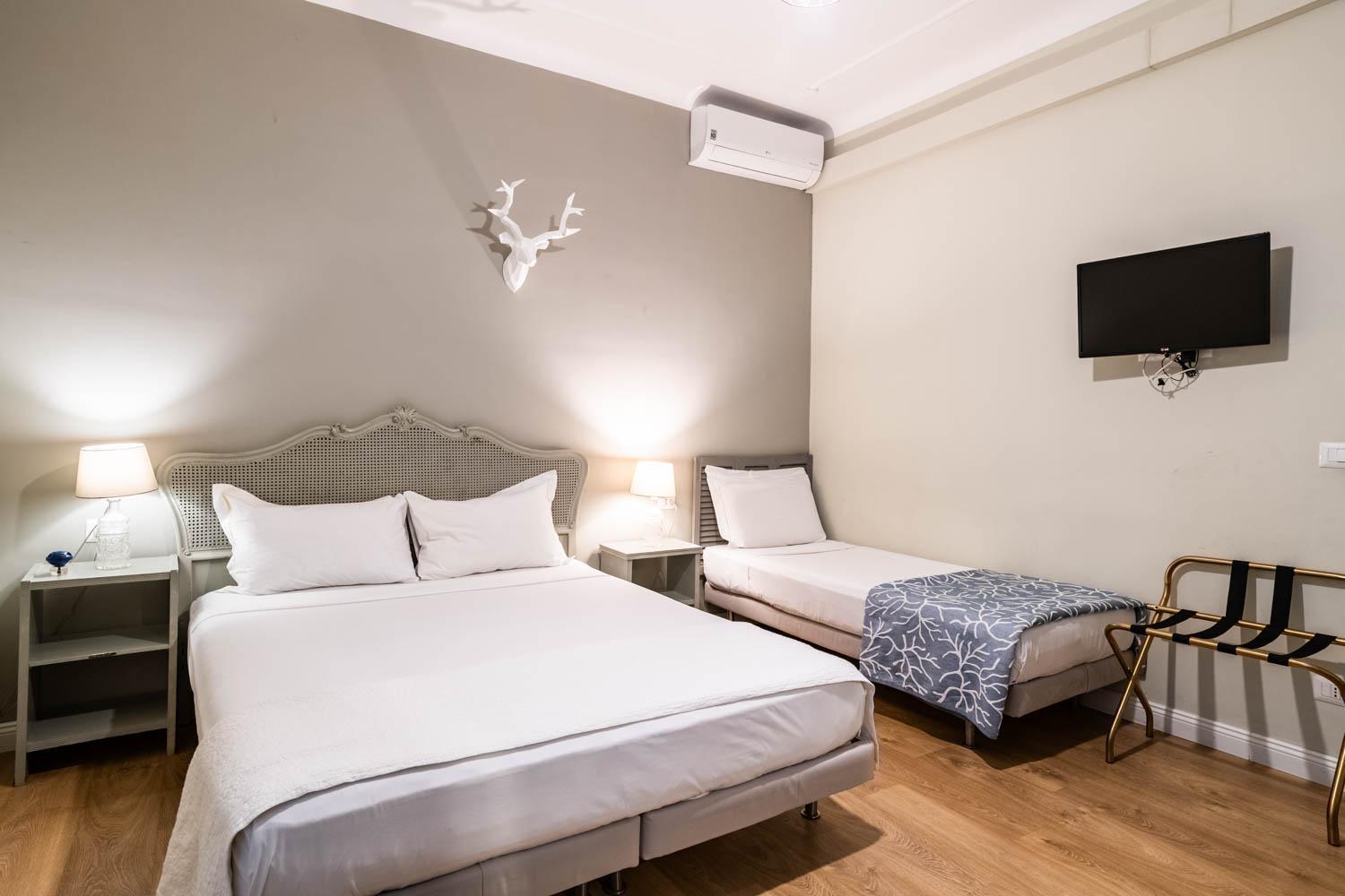 La Piazzetta Rooms & Apartments Janov Exteriér fotografie